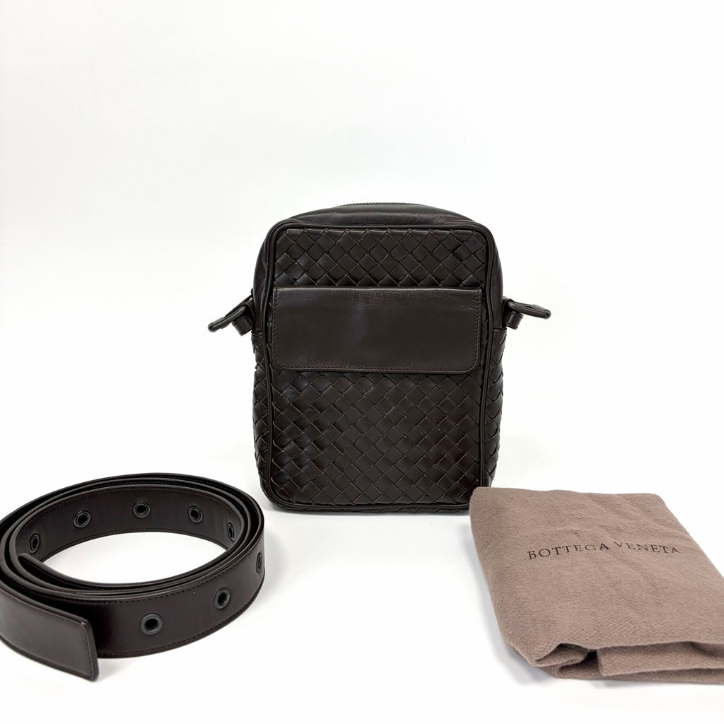 Pre-Owned Bottega Veneta Dark Brown Classic Full‑Weave Camera Bag,   N18468071