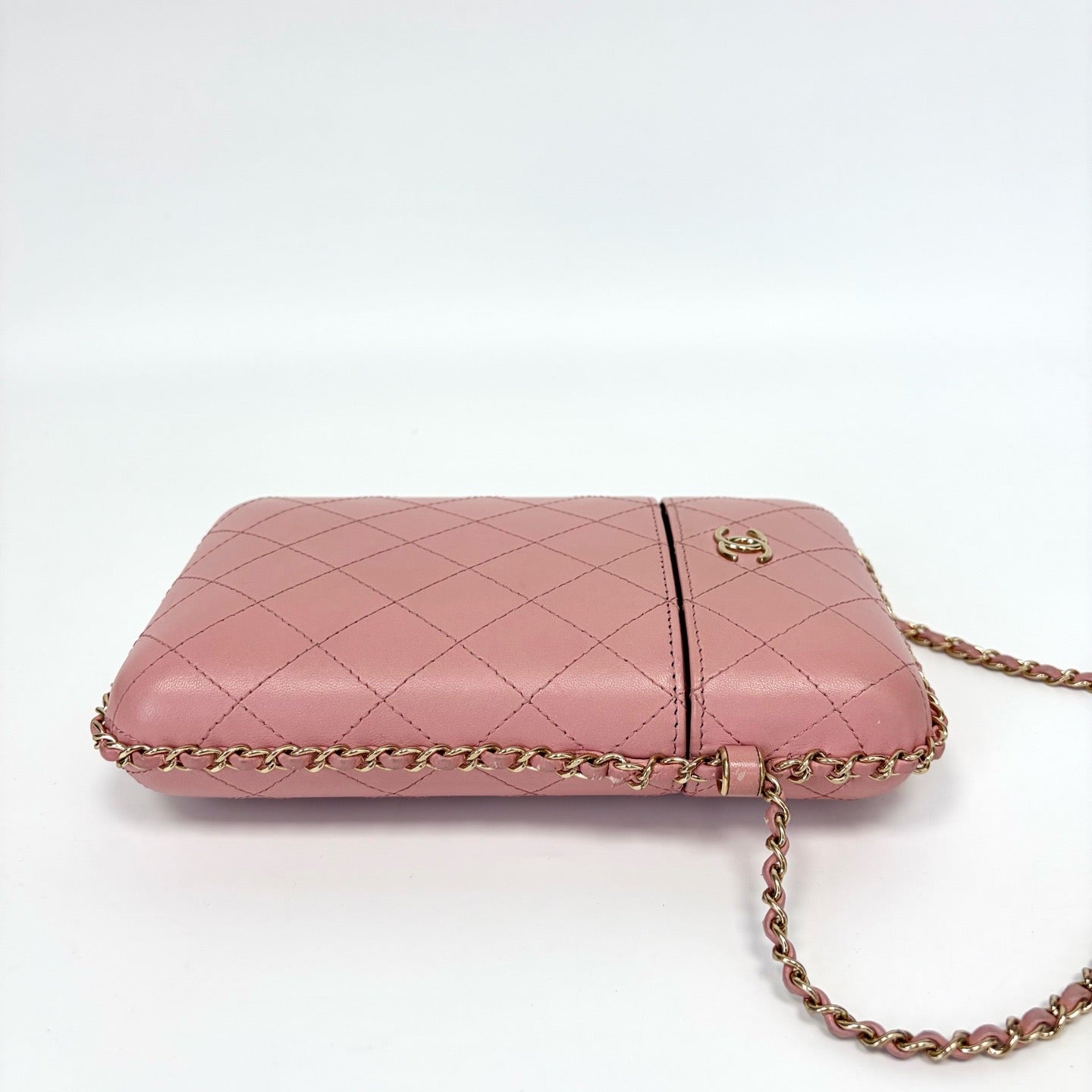 Pre-Owned Chanel Pink Capsule Phone Bag, Year 2018, Item N18966391