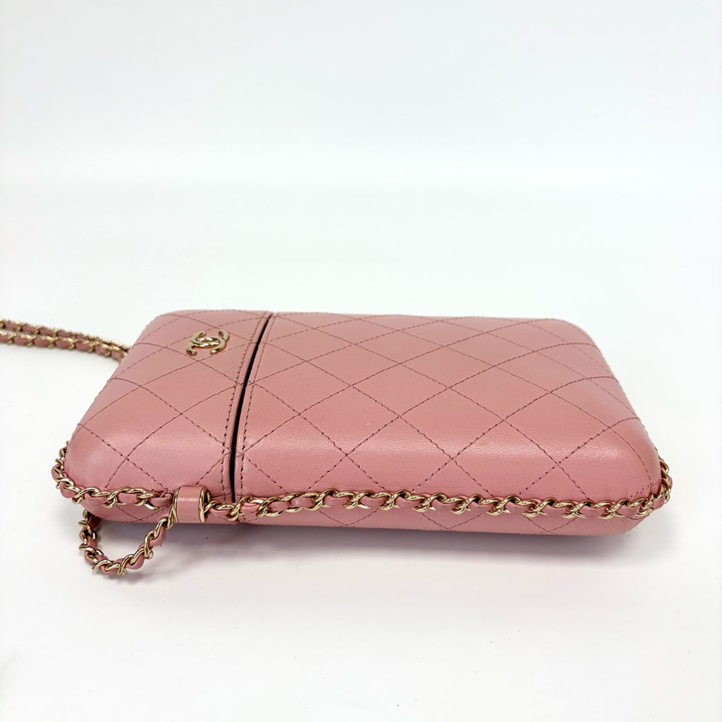 Pre-Owned Chanel Pink Capsule Phone Bag, Year 2018, Item N18966391