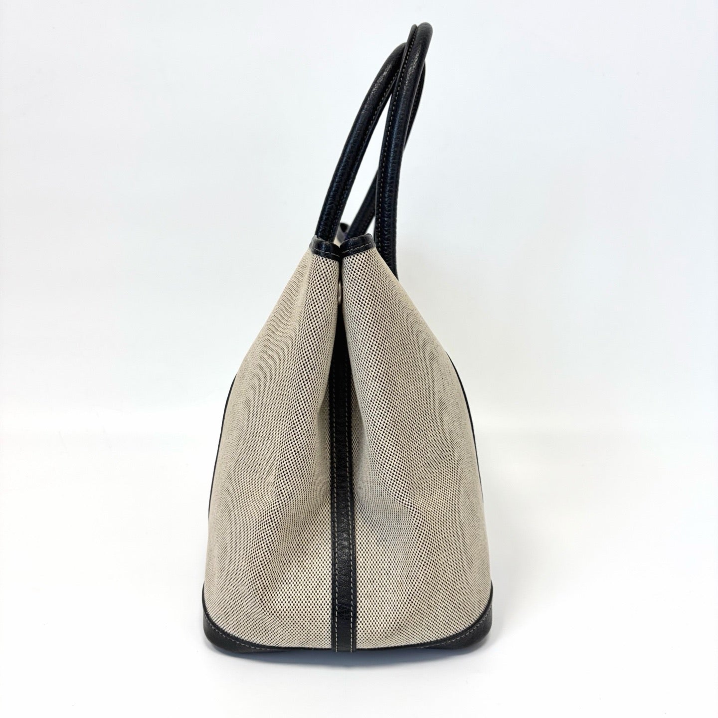Pre-Owned Hermes Garden Party Canvas & Black Calfskin H Stamp Late Year 2004 Length 36 N22216324