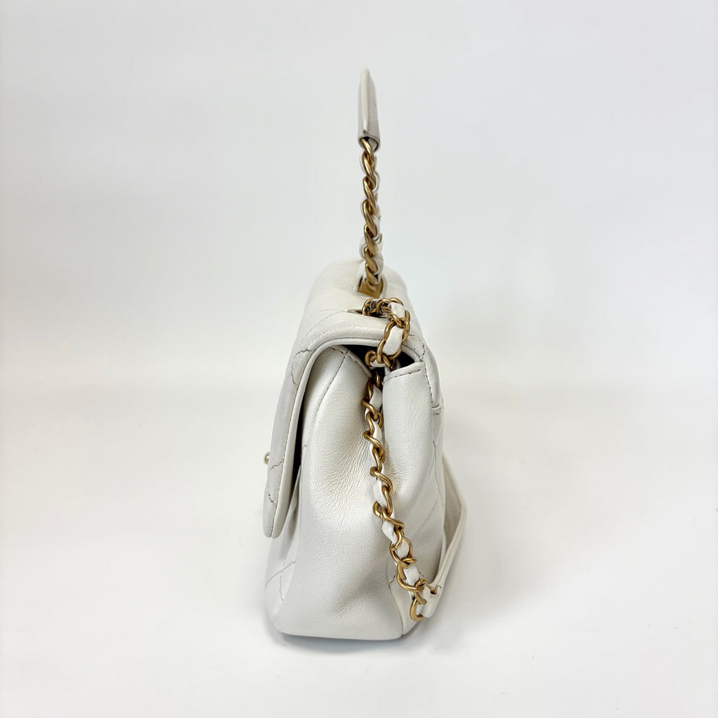 Pre-Owned Chanel White Lambskin Gold Hardware Circle Handle Medium CF Chain Bag Year2020 N22172017