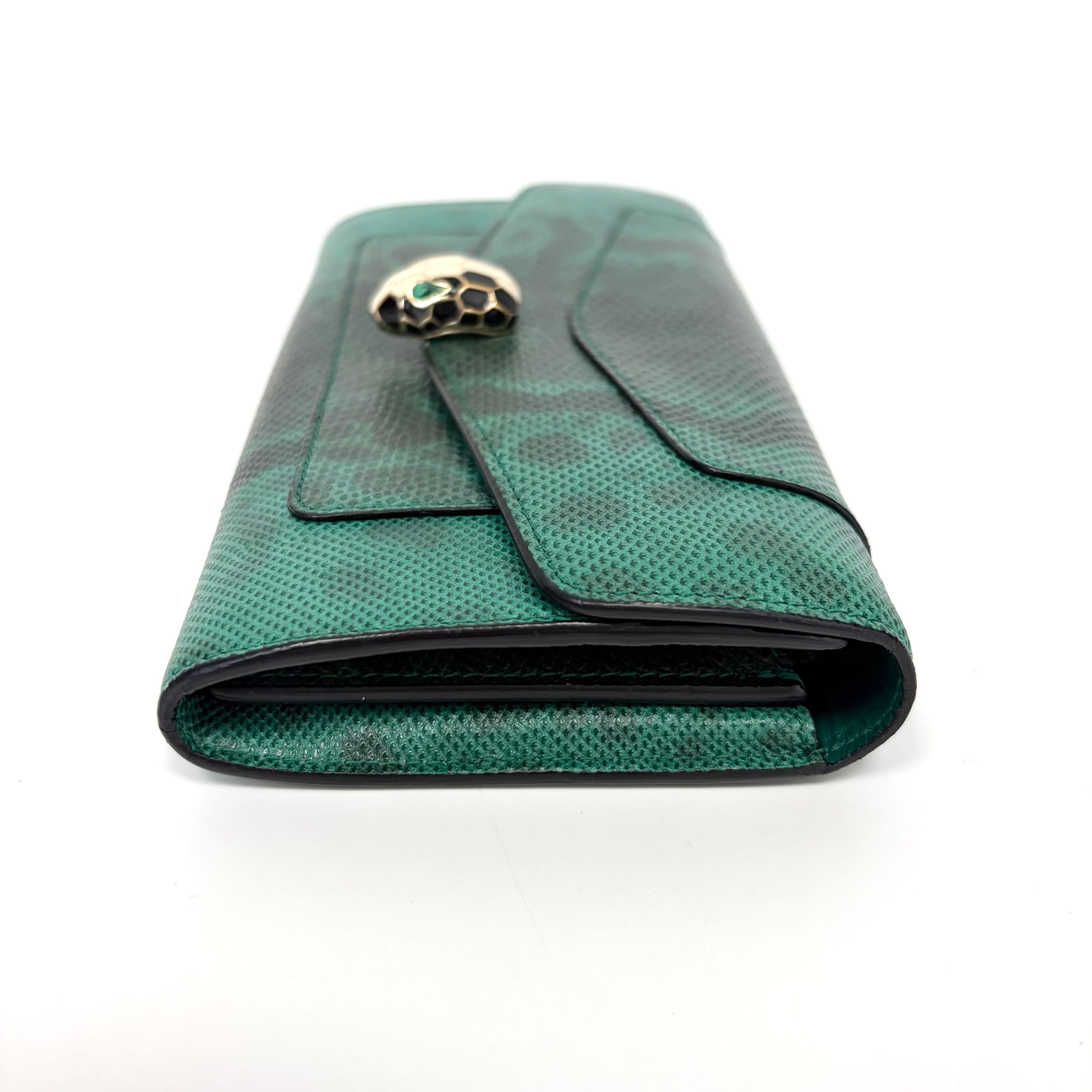 Pre-Owned BVLGARI Serpenti Long Wallet Emerald Lizard Skin Year2015 Size 19*10cm N22102854