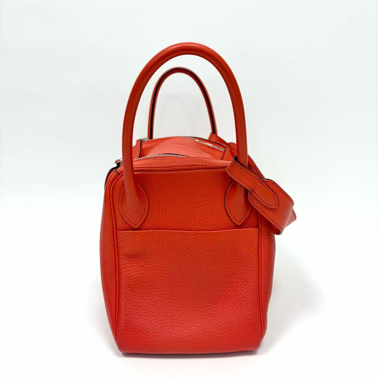 Pre-Owned Hermes Lindy30 Salmon Red TC Leather Silver Hardware T Stamp Year2015 N22170283