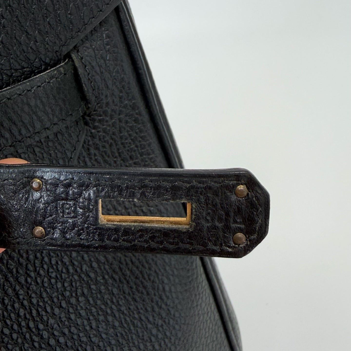 Pre-Owned Hermes Black Gold Buckle Birkin35 B Stamp Year1998 Togo Leather N22110537