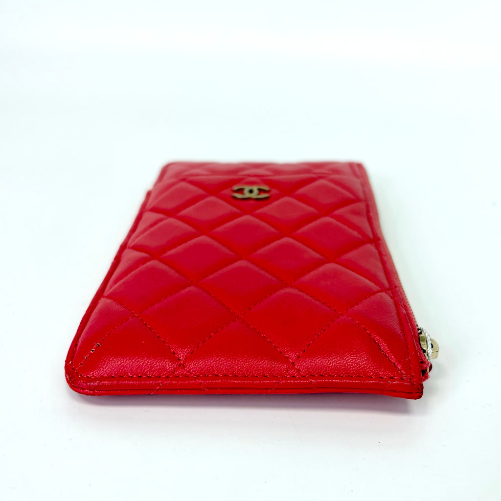 Pre-Owned Chanel Red Long Phone Bag Cowhide Leather 27 Series Year2019 N22038666