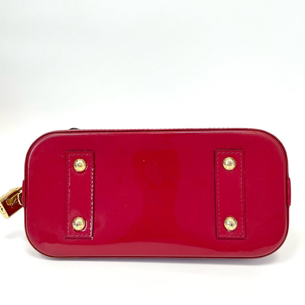 Pre-Owned Louis Vuitton Alma Bag Cherry Red Base Length 23.5 Year2013 N22060454