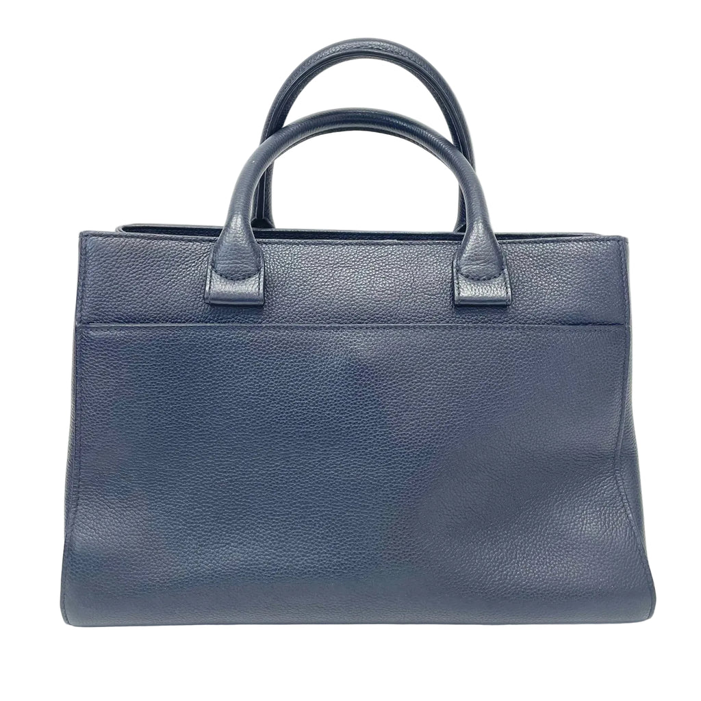 Pre-Owned Chanel Dark Blue Handbag Year2017 Base Length 35cm N21933692